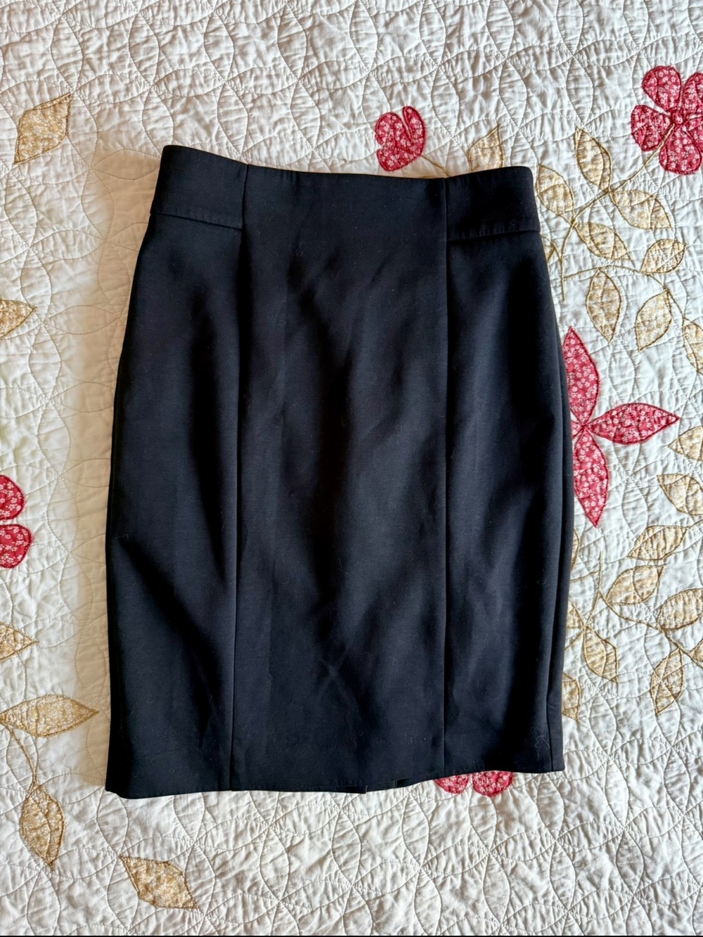 Ann Taylor Petite Double Knit Black Pencil Skirt
